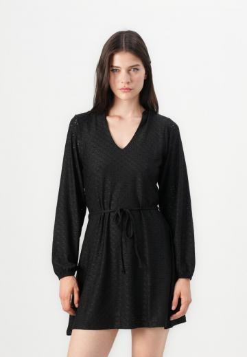 Короткое платье