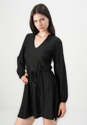 Короткое платье