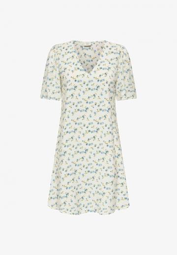 Короткое платье