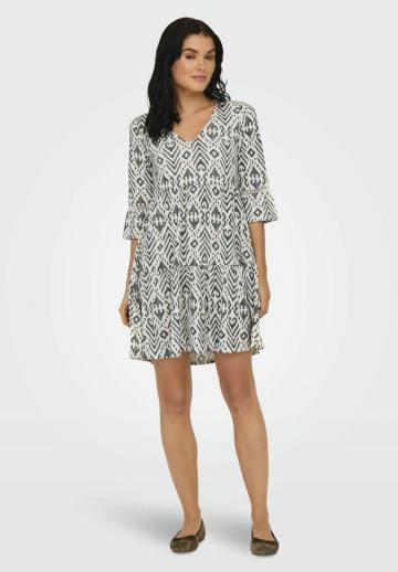 Короткое платье