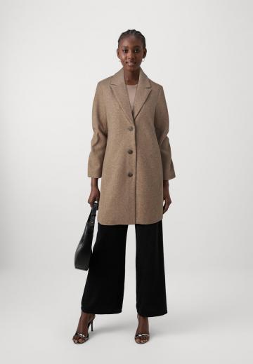 Шерстяное пальто