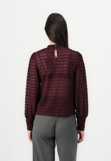 Кружевная блузка