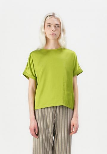 Атласная блузка