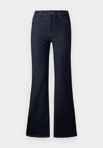 Клешеные брюки