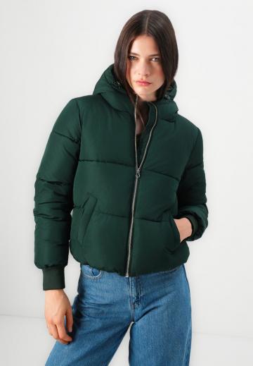 Короткая куртка