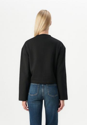 Блейзер с накладными карманами