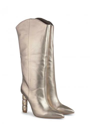 Высокие сапоги