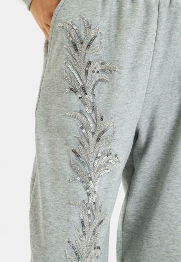 Спортивные штаны