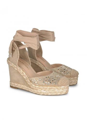 Туфли на шнуровке