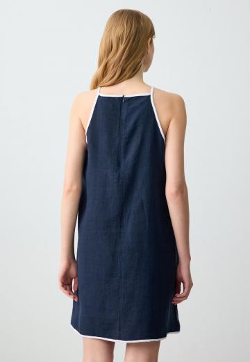 Короткое платье