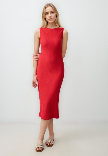 Платье футляр