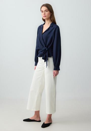 Короткие джинсы