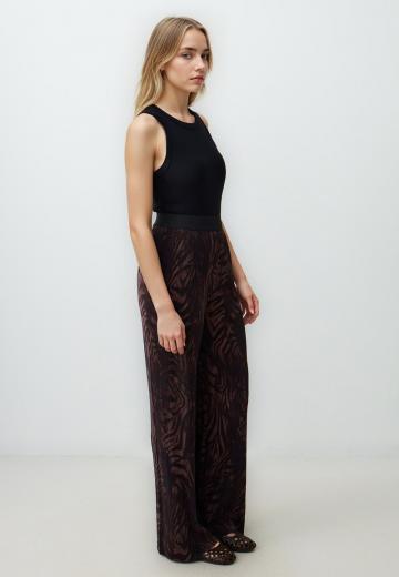 Широкие брюки