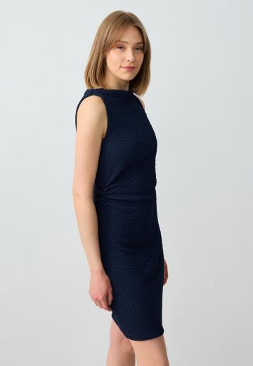 Платье футляр