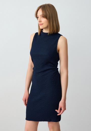 Платье футляр