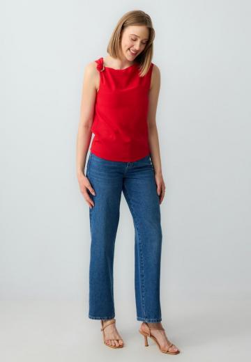 Блузка без рукавов