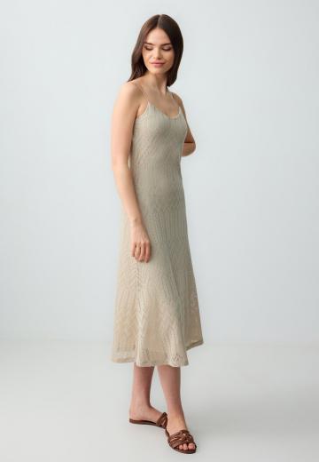 Вязаное платье