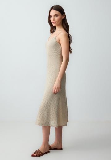 Вязаное платье