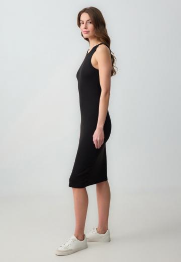 Вязаное платье