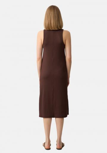 Вязаное платье