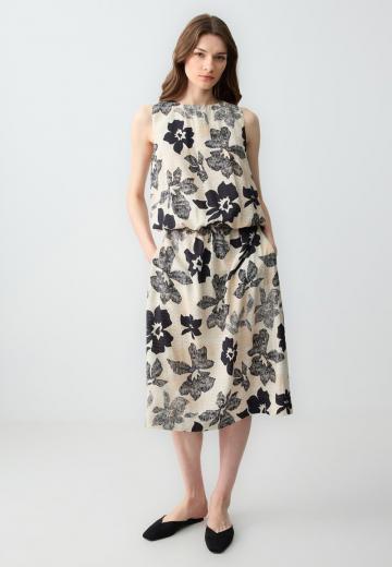 Блузка без рукавов