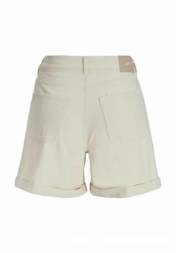 Джинсовые шорты