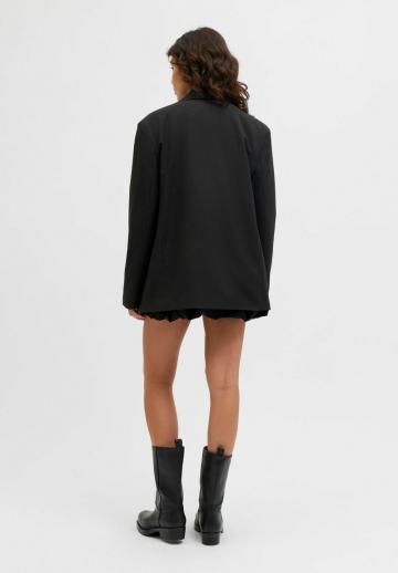 Длинный блейзер