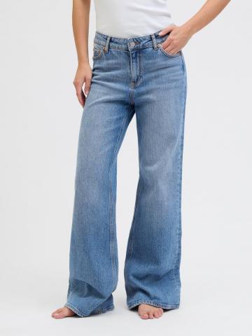 Клешеные брюки