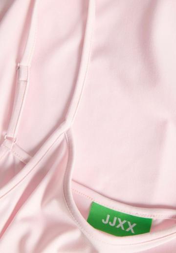 Топ на бретельках