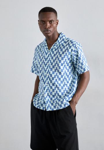Рубашка с коротким рукавом