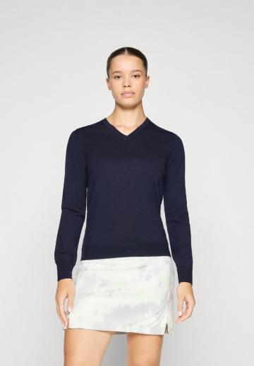 Пуловер с вырезом V