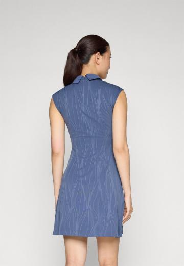 Спортивное платье