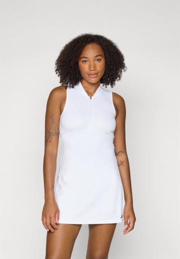 Спортивное платье