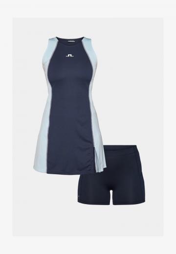 Спортивное платье