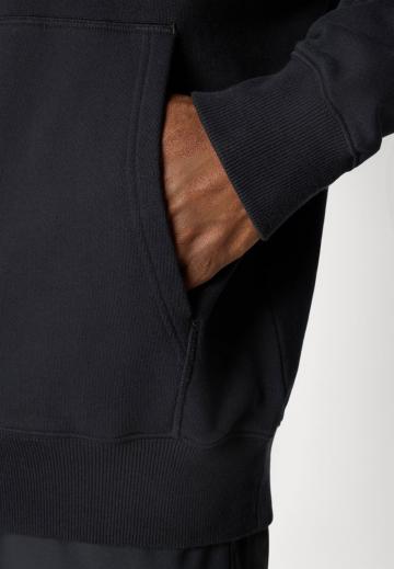 Спортивная кофта