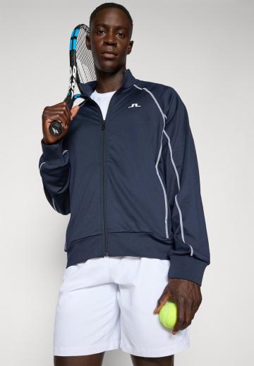 Спортивная куртка