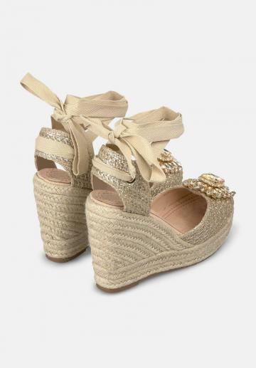 Туфли на танкетке