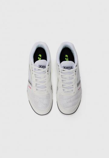 Футбольные бутсы