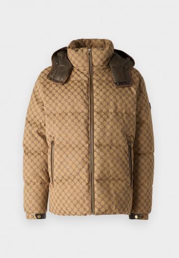 Зимняя куртка