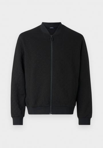 Куртка бомбер