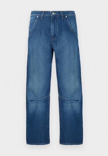 Джинсы