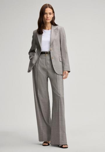 Короткое пальто