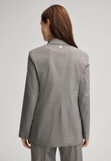 Короткое пальто