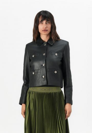 Короткая куртка