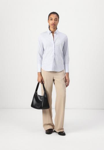 Брюки с накладными карманами