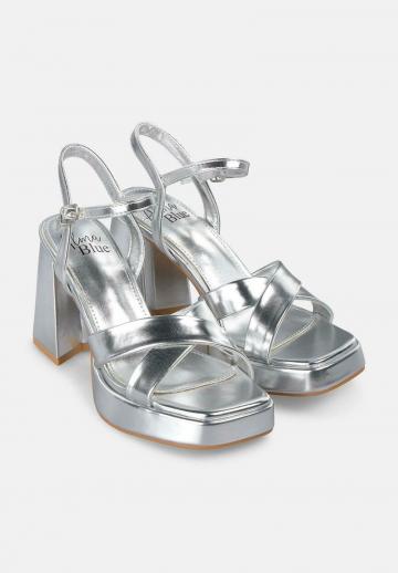 Босоножки на платформе