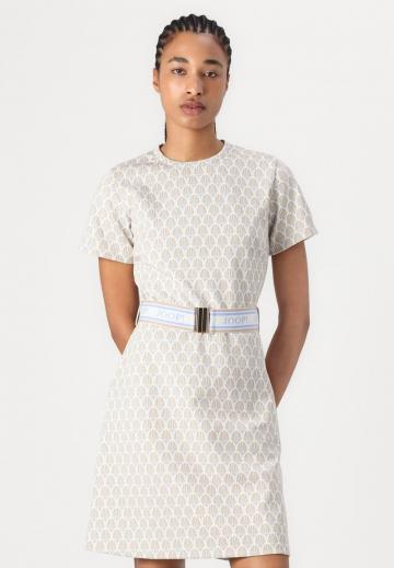 Короткое платье