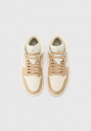 Высокие кеды