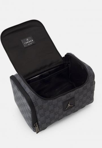 Косметичка