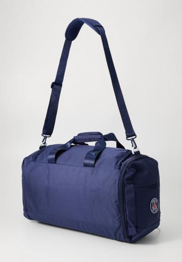 Спортивная сумка